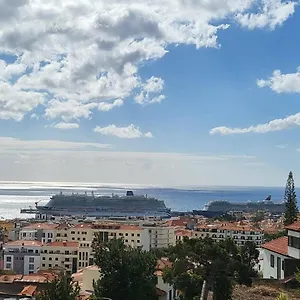 https://panoramic-view-apartment.madeira-islandshotels.com