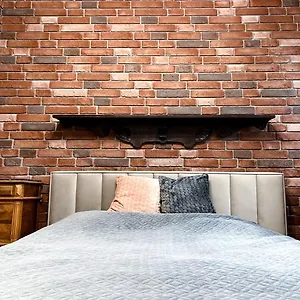 https://apartament-jodeka-na-powilu.warsawhotelspoland.com