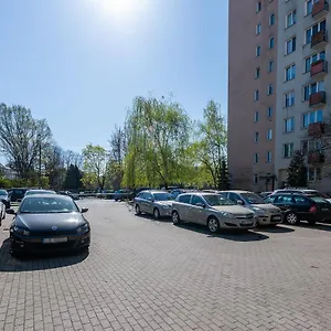 https://good-apartments-maklakiewicza-17-700m-od-szpitala-mswia.warsawhotelspoland.com